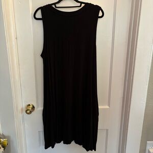 Time and Tru Sleeveless Black Mini Dress